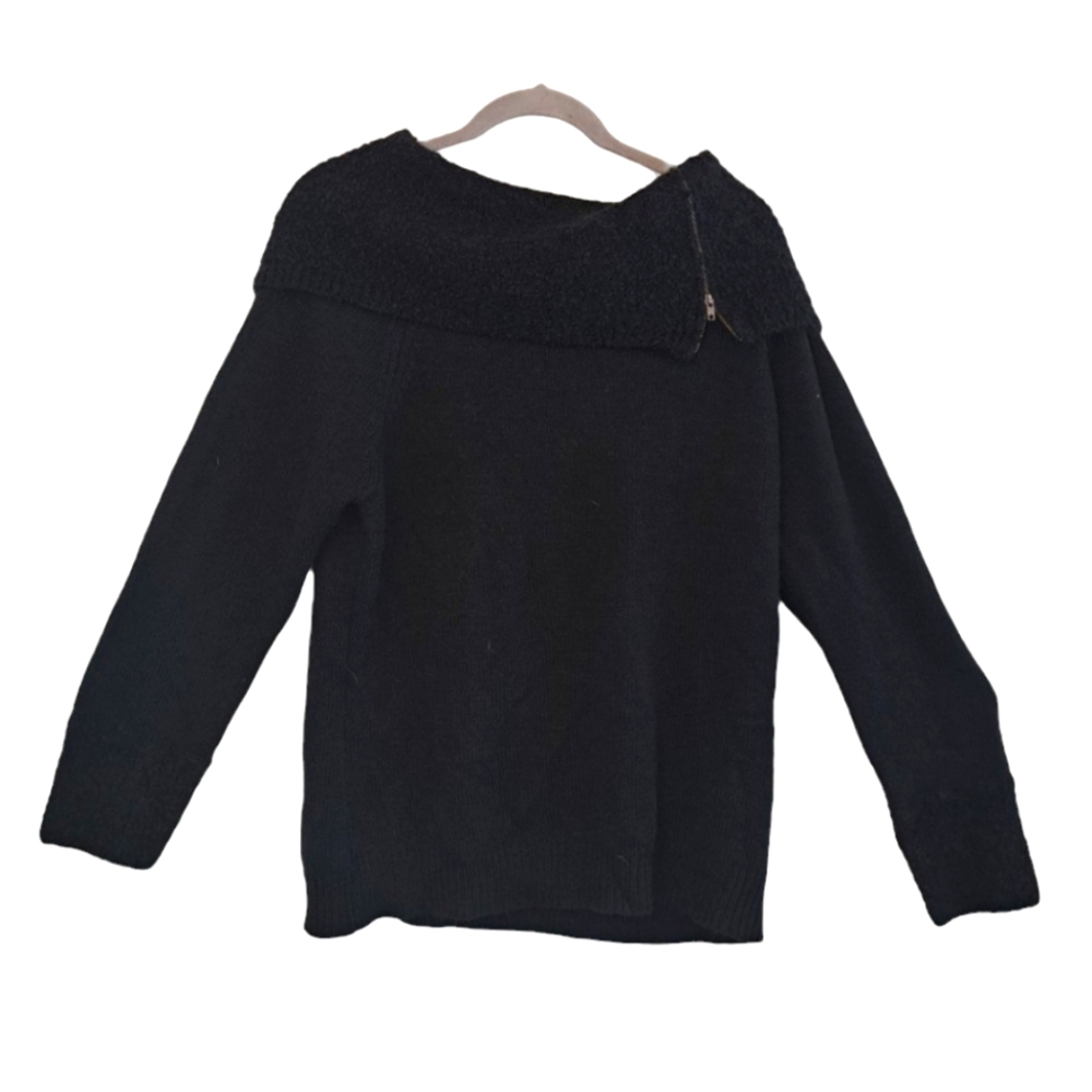 Olivia Sky Black Zippered Collar Sweater Size XL